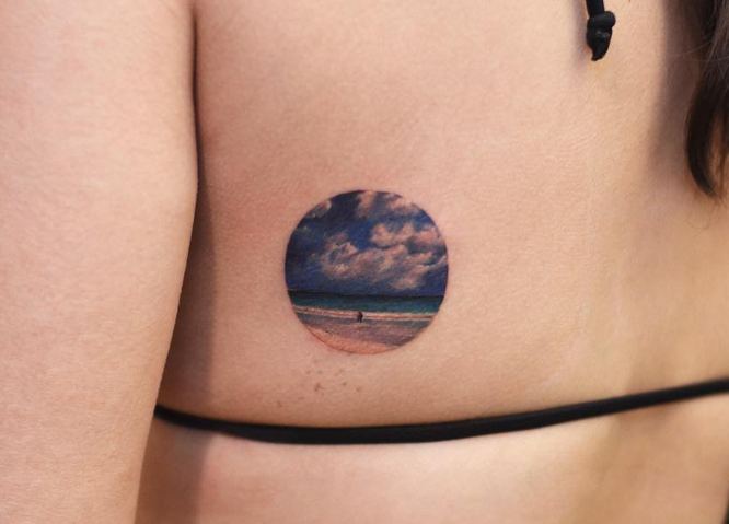 tatuaje pequeño paisaje