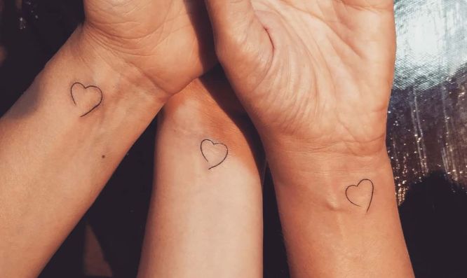 tatuajes amigas 3 corazones