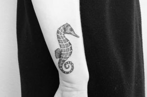 Tatuajes de Caballitos de Mar con Significado, DiseÃ±os e Ideas