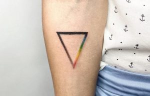 Tatuajes de Triángulos con su Significado, Diseños e Ideas