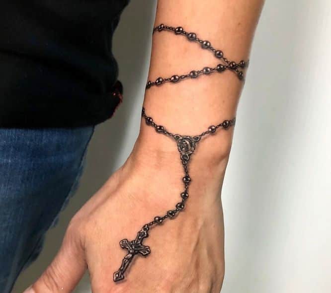 tatuajes rosario muñeca
